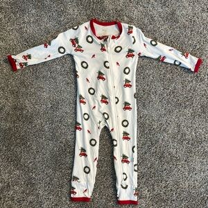 Kyte Baby zippered romper cardinal wreath